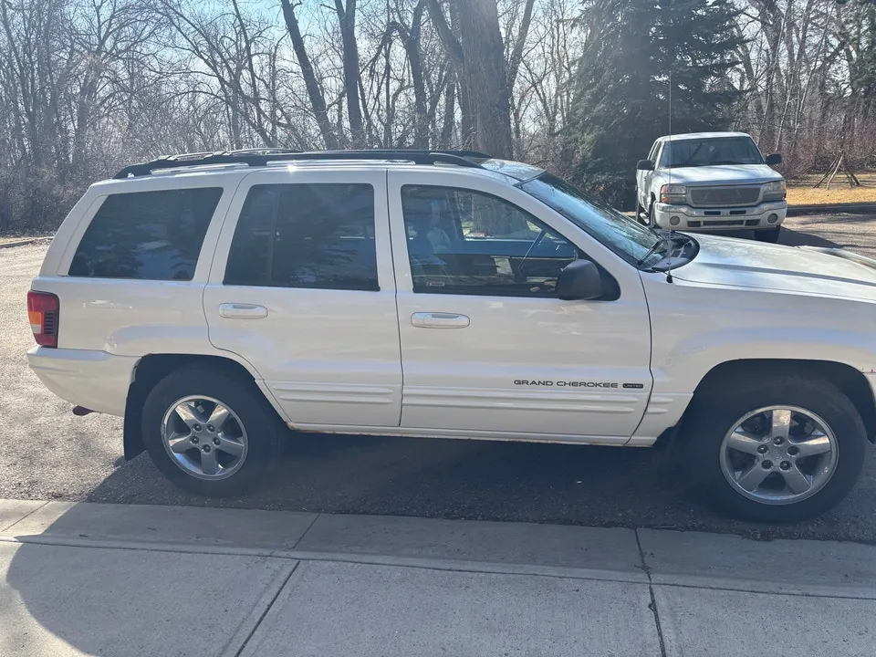 Jeep Grand Cherokee 2003 photo 2