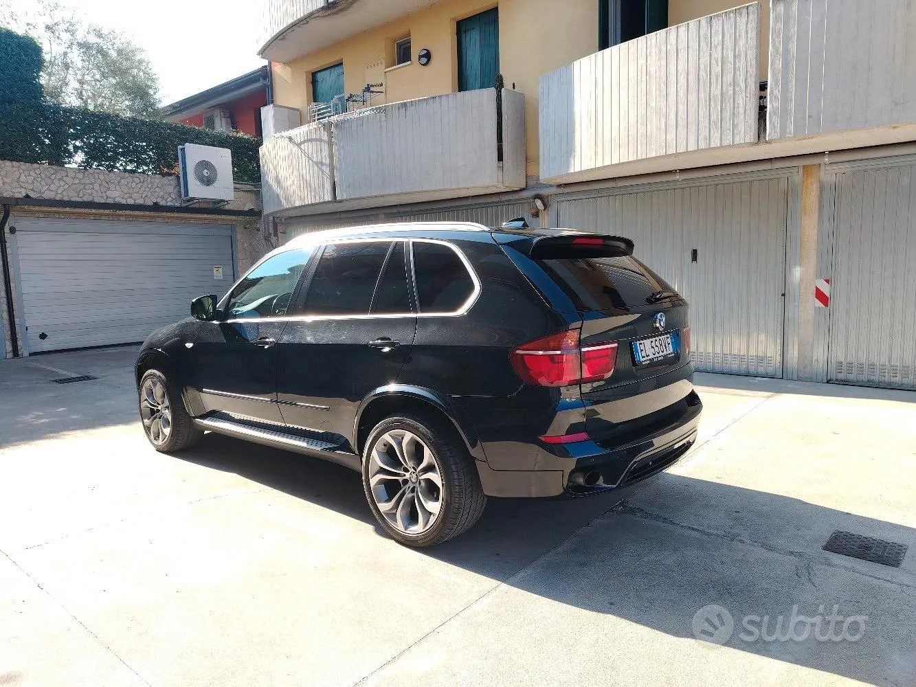 BMW X5 2012 photo 2