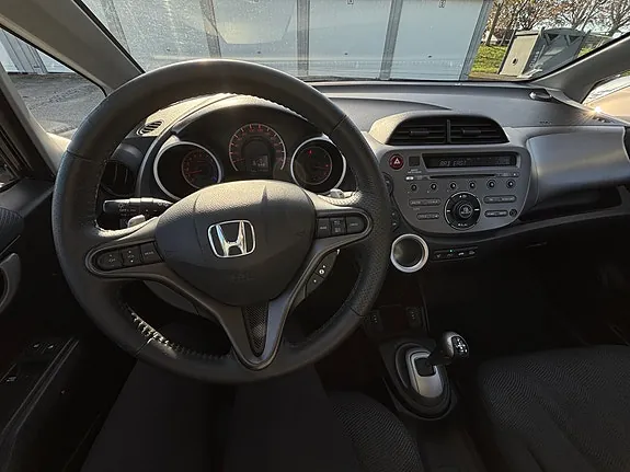 Honda Jazz 2009 photo 5