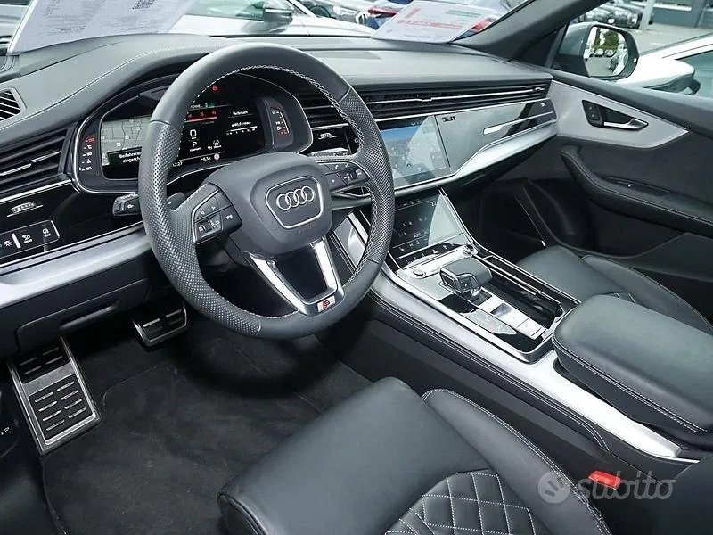 Audi Q8 2025 photo 5