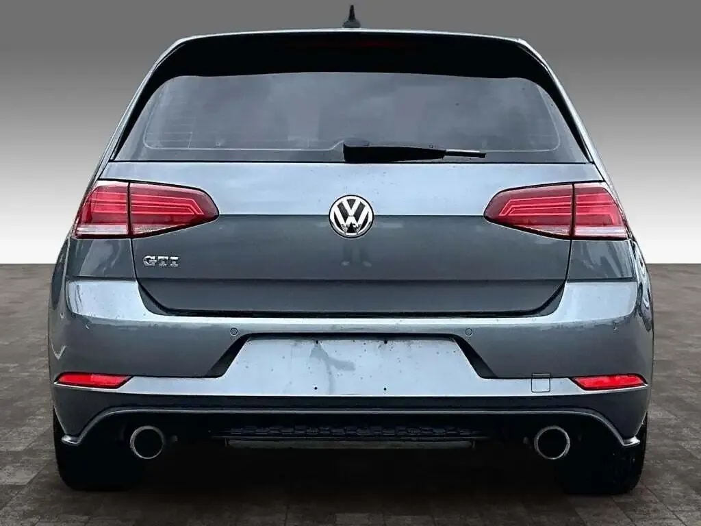 Volkswagen Golf 2018 photo 4