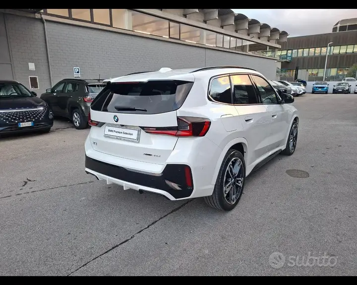 BMW X1 2024 photo 3