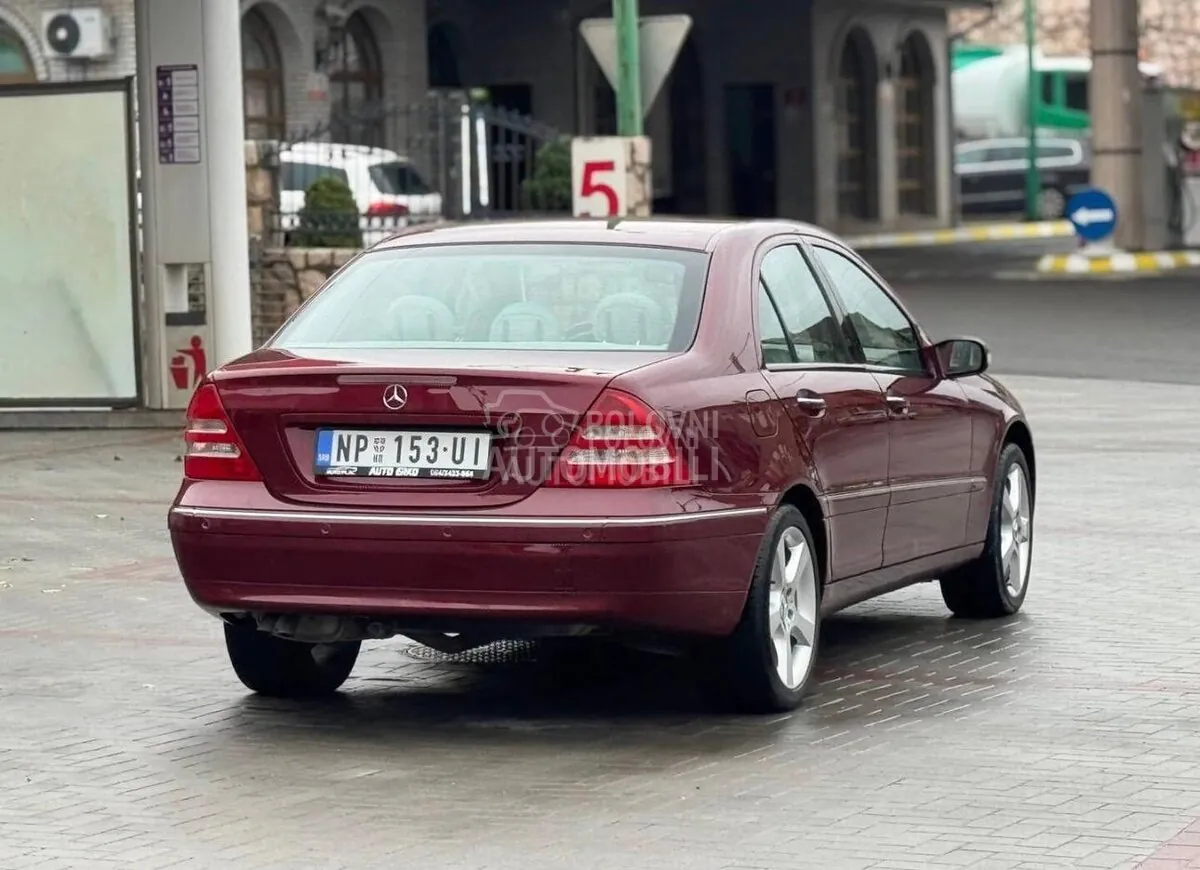 Mercedes-Benz C180 2002 photo 5