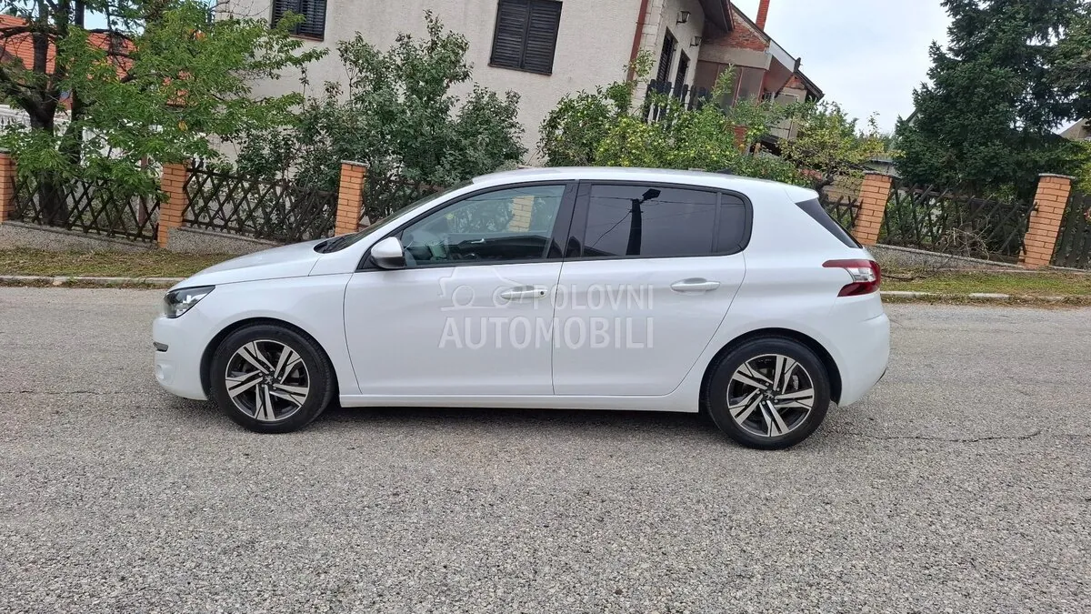 Peugeot 308 2016 photo 5