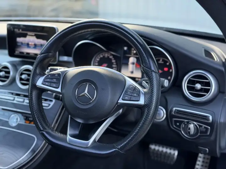 Mercedes-Benz C-Class 2017 photo 2
