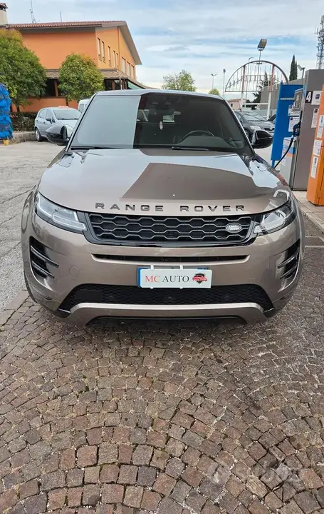 Land Rover Range Rover Evoque 2019 photo 2
