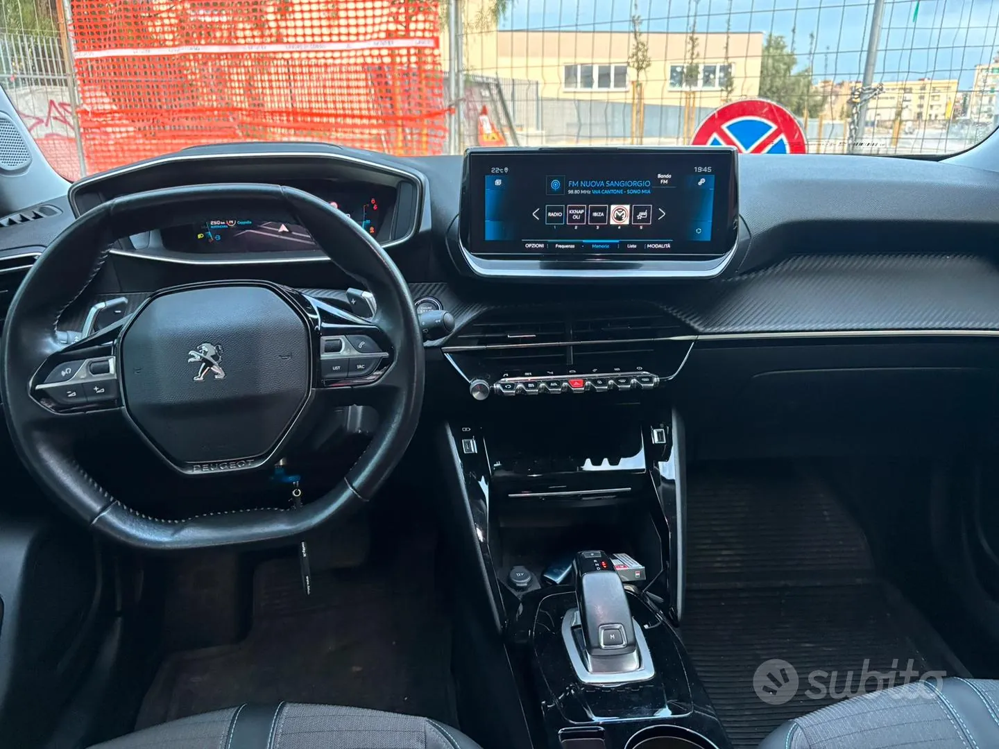 Peugeot 2008 2023 photo 5