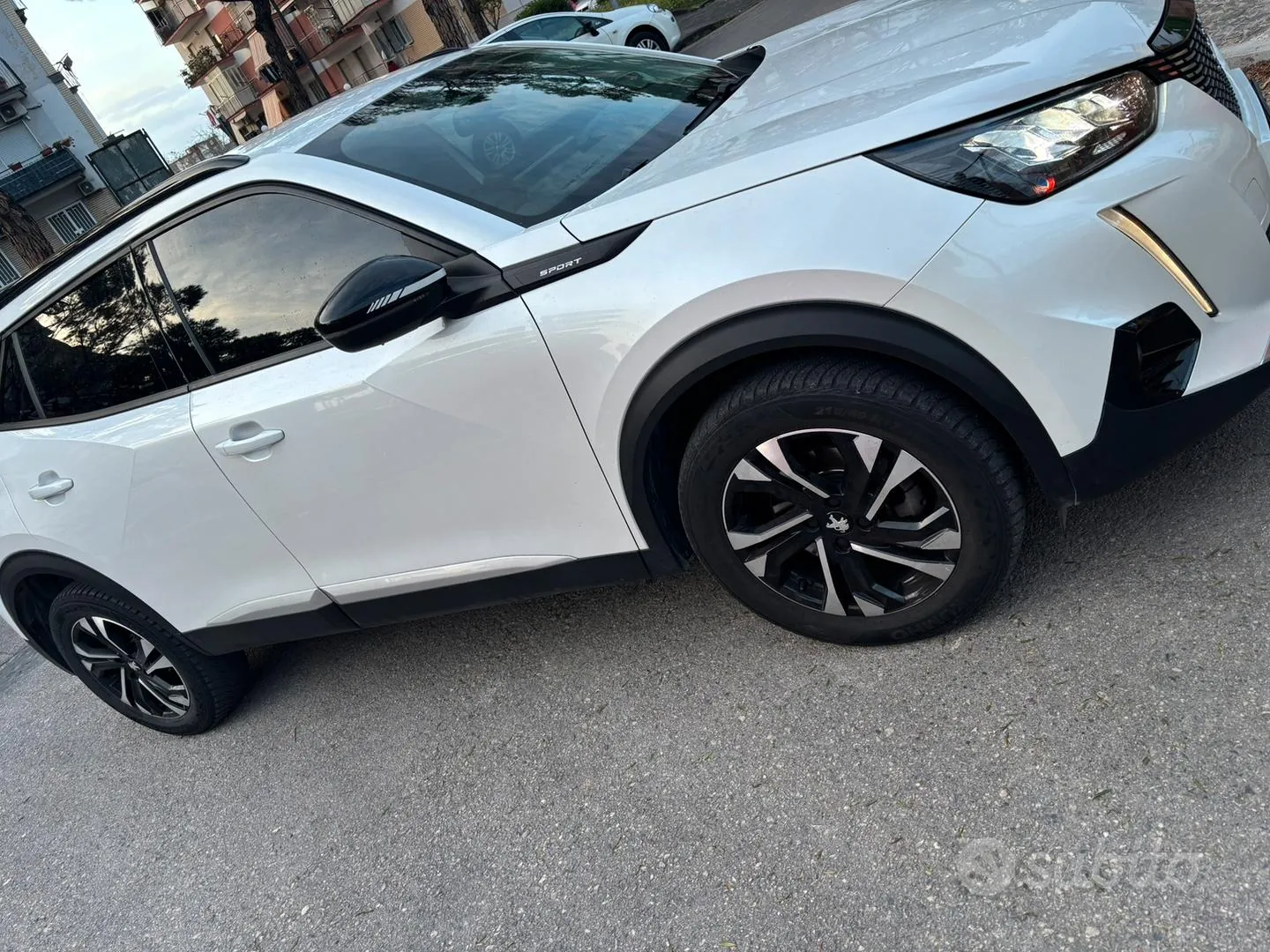 Peugeot 2008 2023 photo 3
