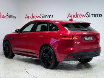 Jaguar F-Pace 2016 photo 3