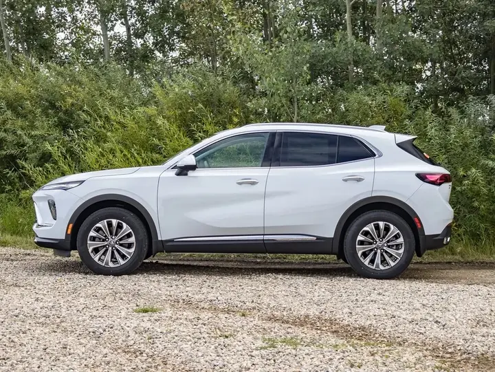Buick Envision 2026 photo 5