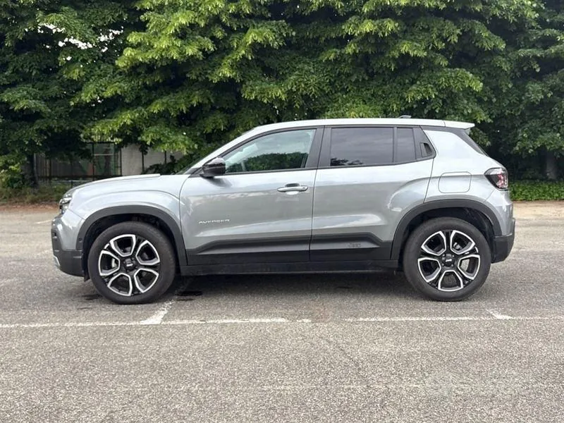 Jeep Avenger 2025 photo 2