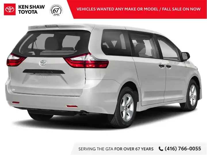 Toyota Sienna 2018 photo 2