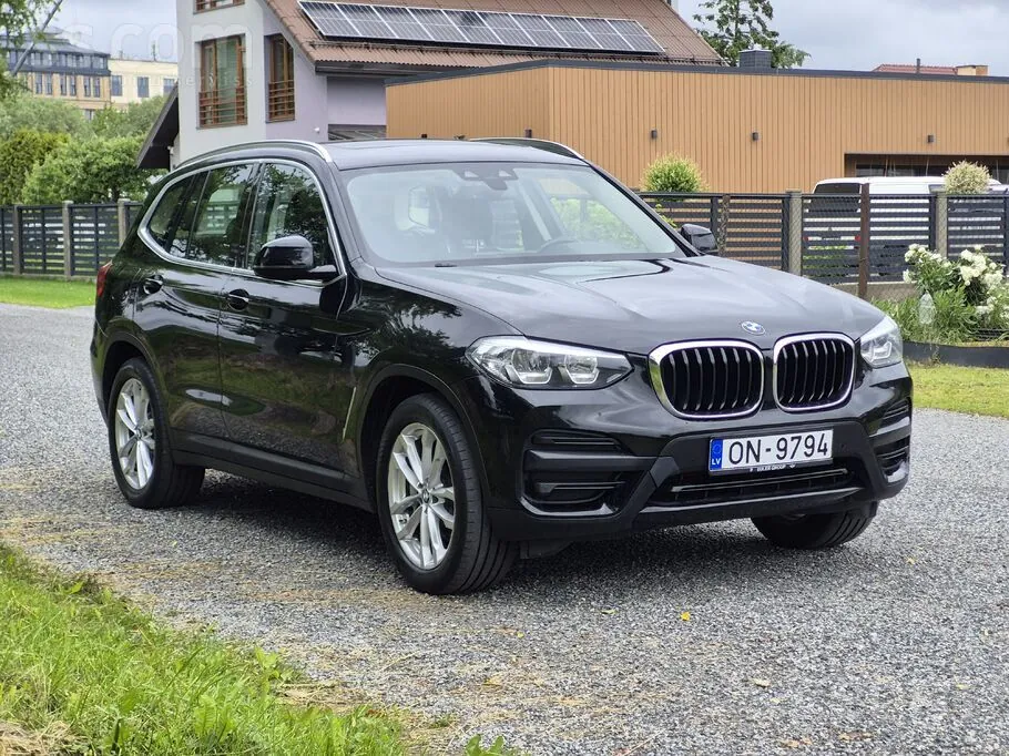 BMW X3 2019 photo 3