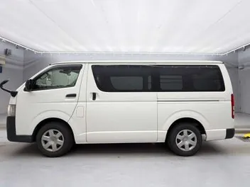 Toyota Hiace 2021 photo 4