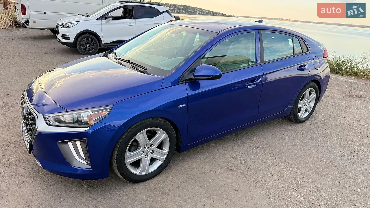 Hyundai Ioniq 2019 photo 2