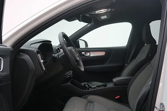 Volvo Xc40 2025 photo 4