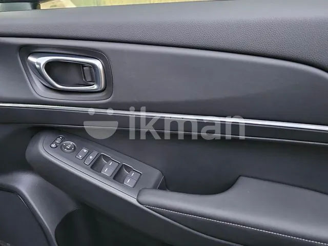 Honda Vezel 2025 photo 3