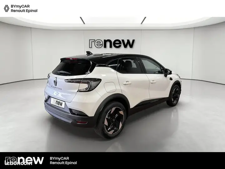 Renault Captur 2026 photo 5