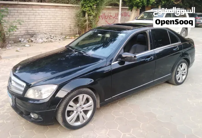 Mercedes-Benz C-Class 2010 photo 4