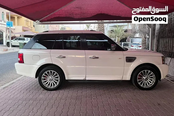 Land Rover Range Rover Sport 2009 photo 2