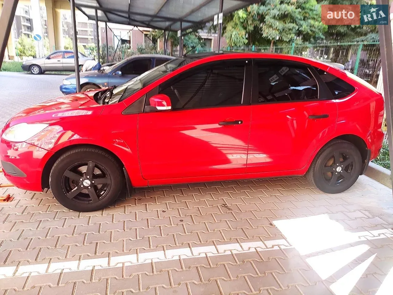 Ford Focus 2011 photo 2