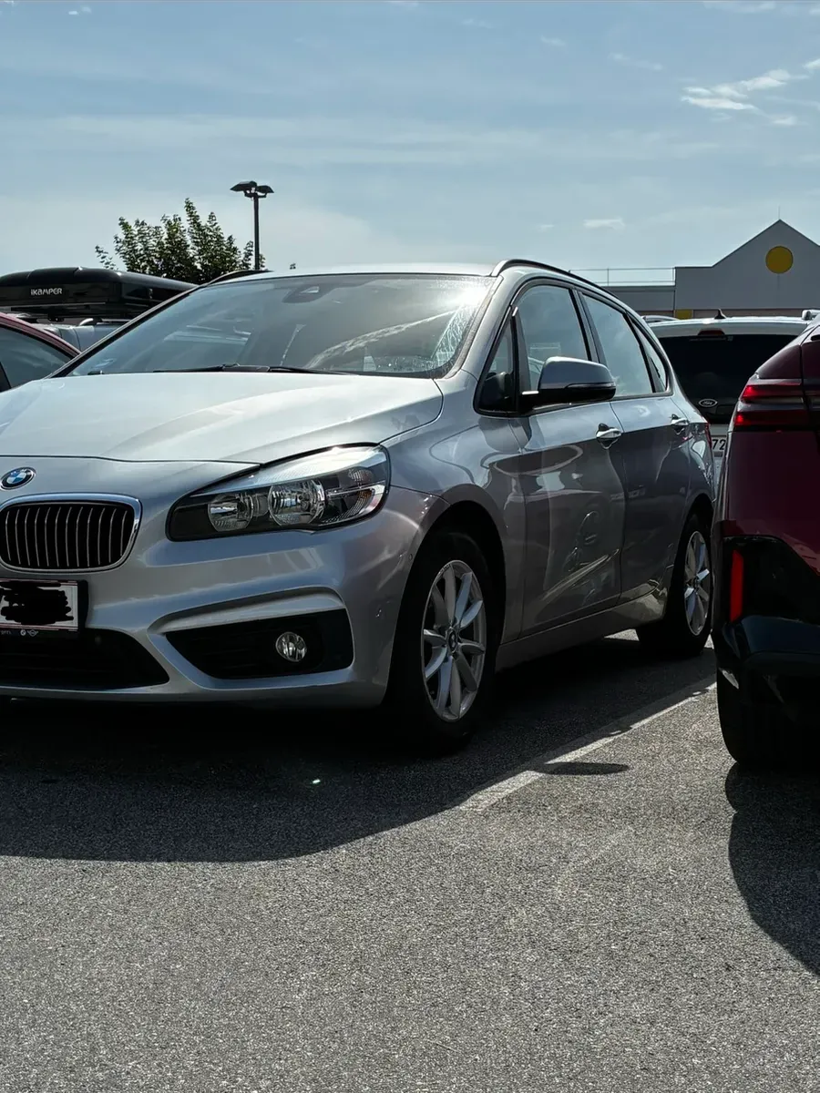 BMW 2 Series 2015 photo 2