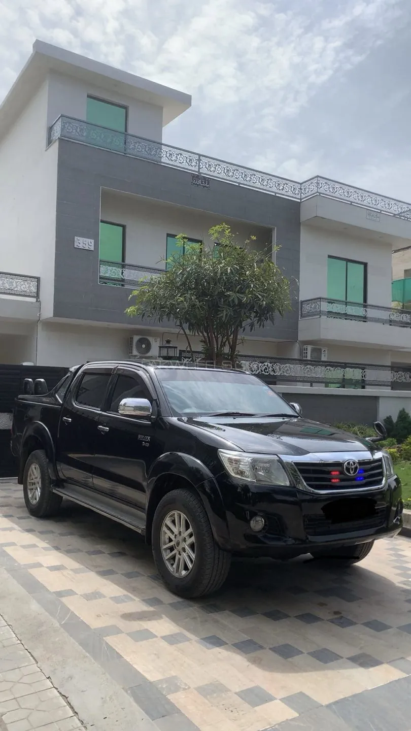 Toyota Hilux