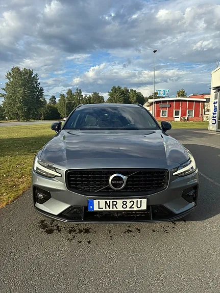 Volvo V60 2019 photo 3