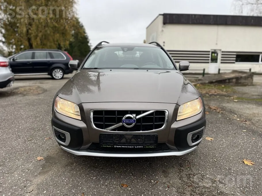 Volvo Xc70 2012 photo 3