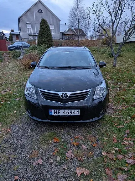 Toyota Avensis 2011 photo 4