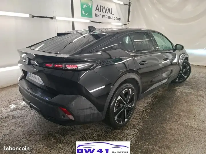 Peugeot 408 2023 photo 3