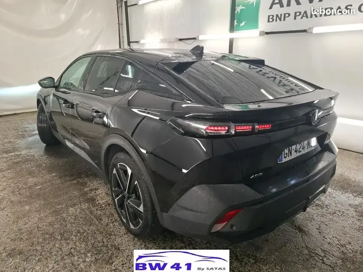Peugeot 408 2023 photo 2