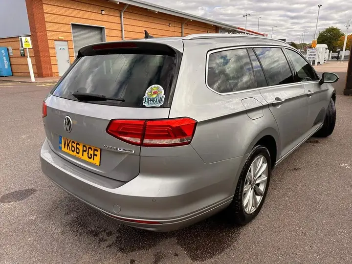 Volkswagen Passat 2016 photo 5
