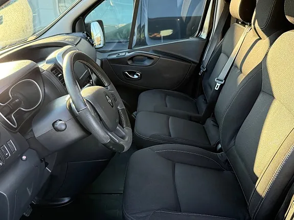 Renault Trafic 2021 photo 5