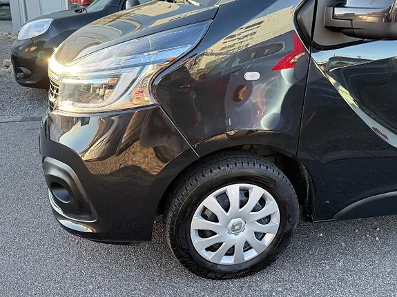 Renault Trafic 2021 photo 4