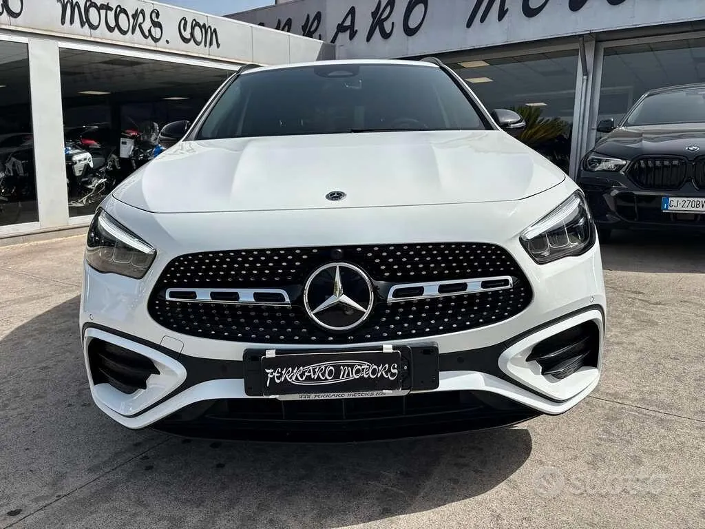 Mercedes-Benz Gla 2024 photo 2