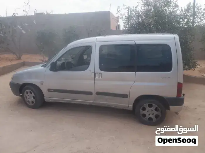 Citroen Berlingo 2002 photo 4
