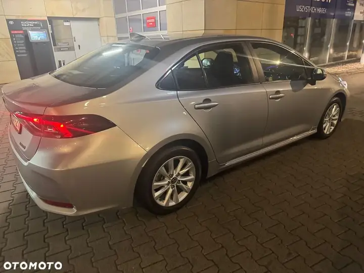 Toyota Corolla 2023 photo 3