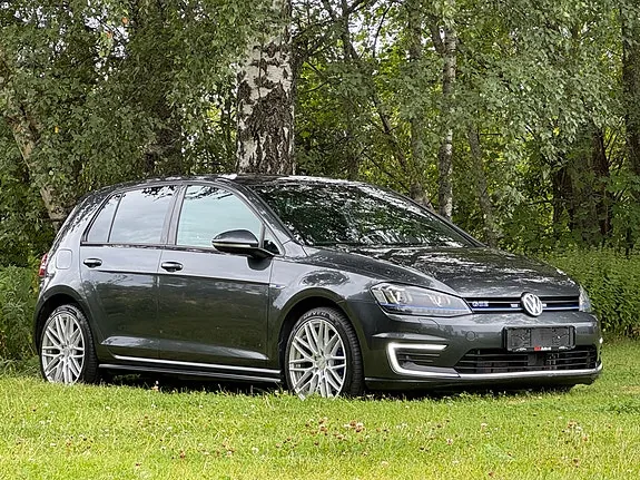 Volkswagen Golf Vii 2017 photo 2