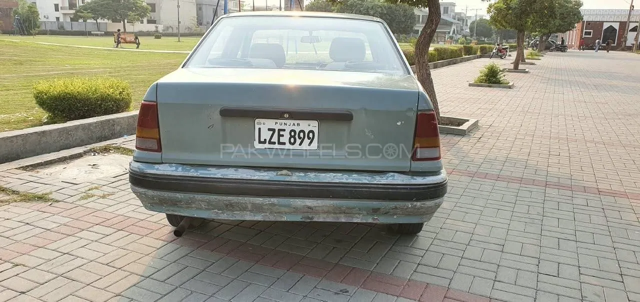 Daewoo Racer
