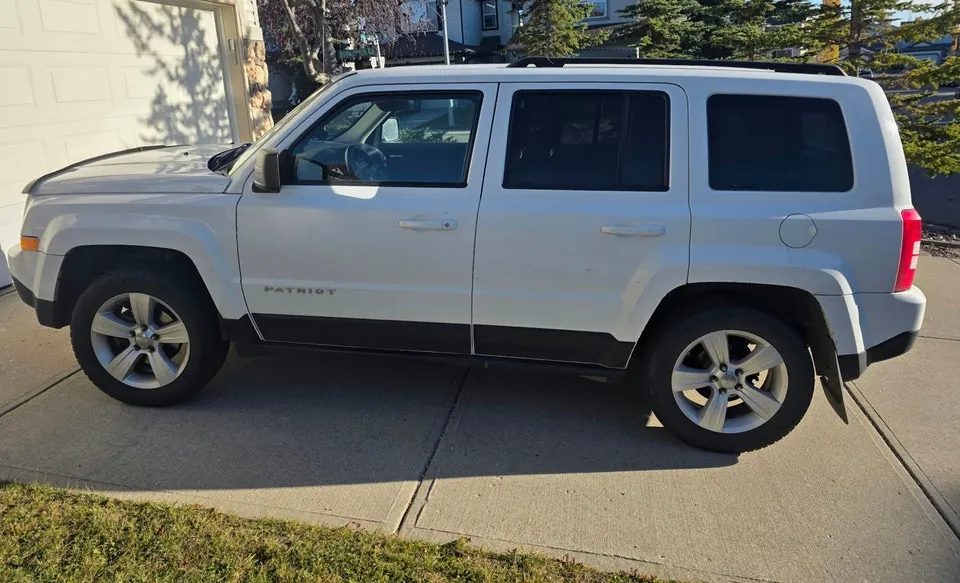 Jeep Patriot 2012 photo 3