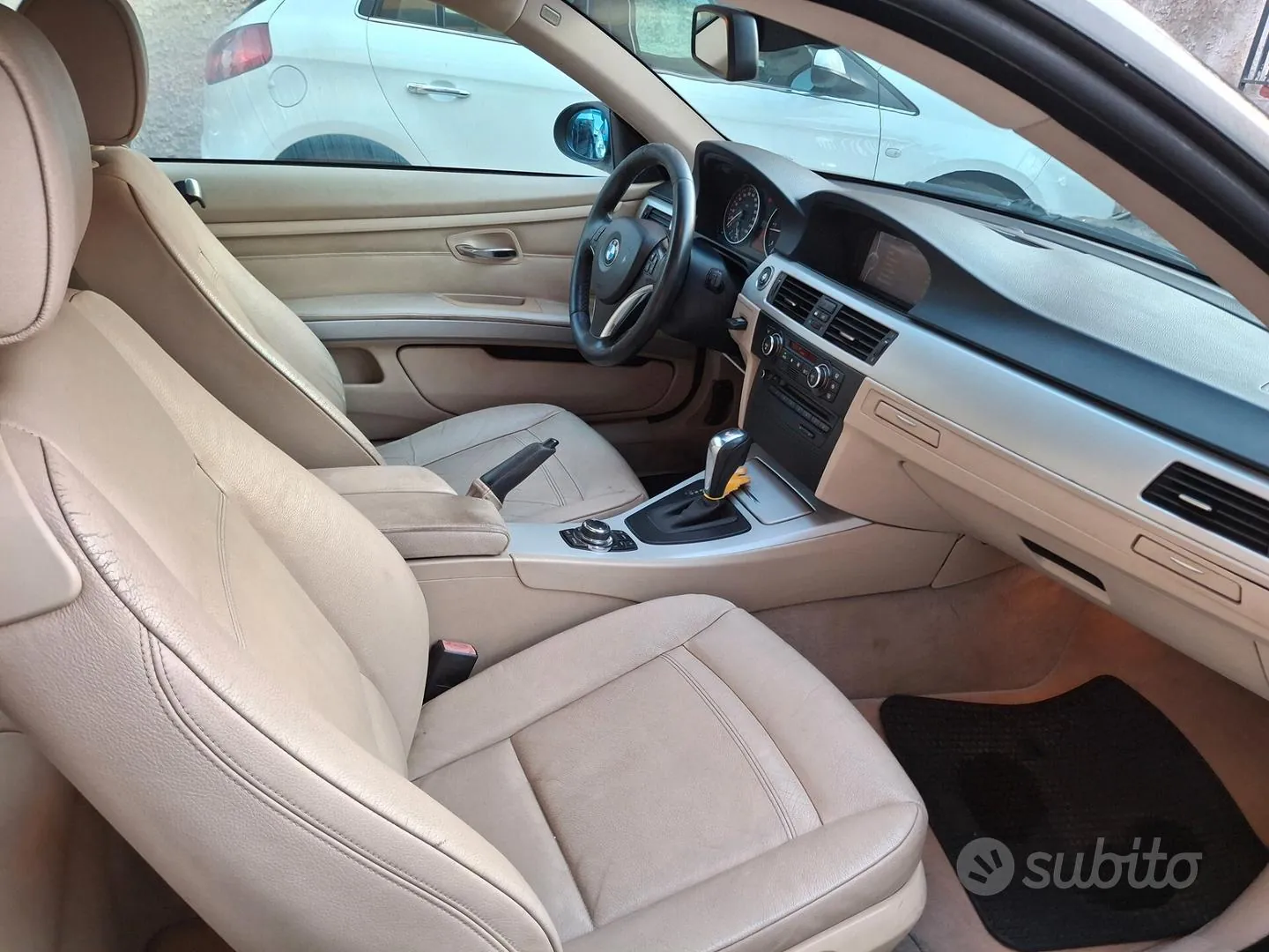 BMW 3 Series 2009 photo 5
