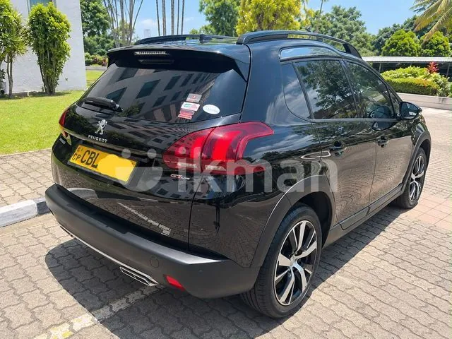 Peugeot 2008 2018 photo 5