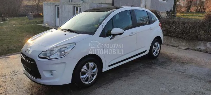 Citroen C3 2011 photo 4