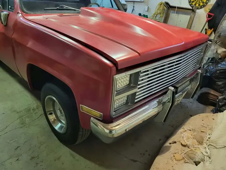 GMC Sierra 1983 photo 4