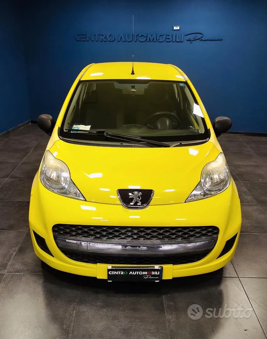 Peugeot 107 2010 photo 2