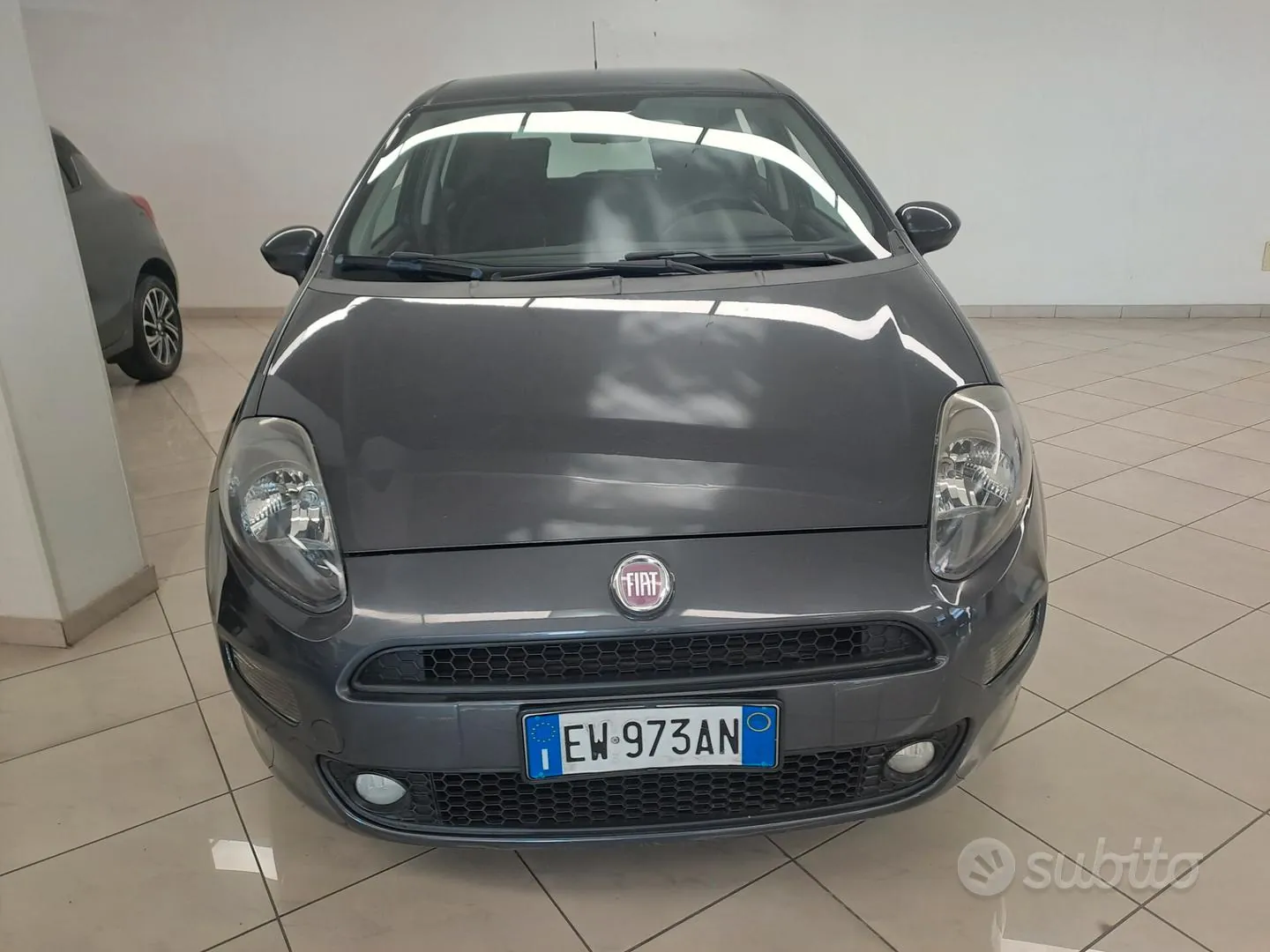 Fiat Punto 2014 photo 2