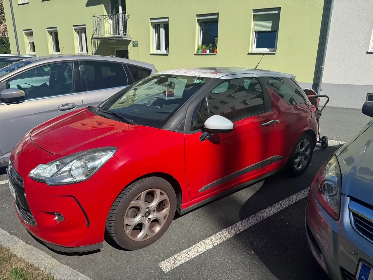 Citroen Ds3 2011 photo 2