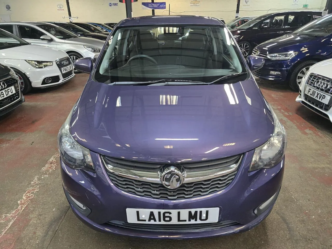 Vauxhall Viva 2016 photo 2