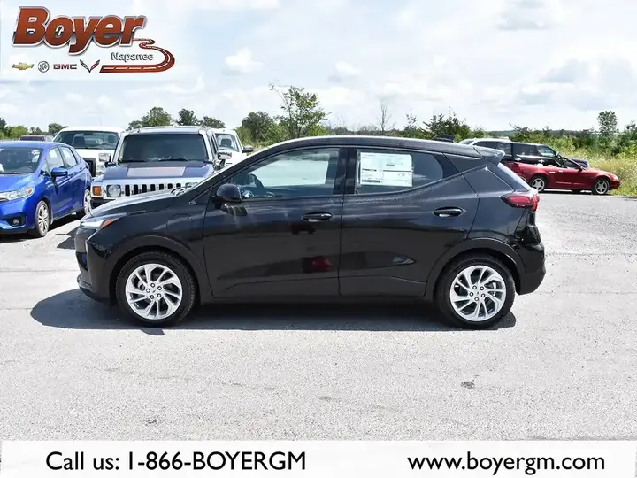 Chevrolet Bolt 2027 photo 5